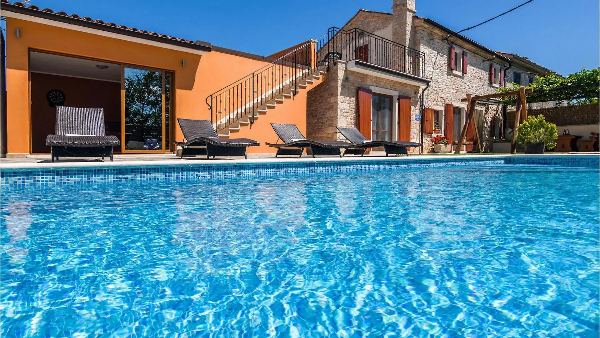 Villa Ivka Πούλα